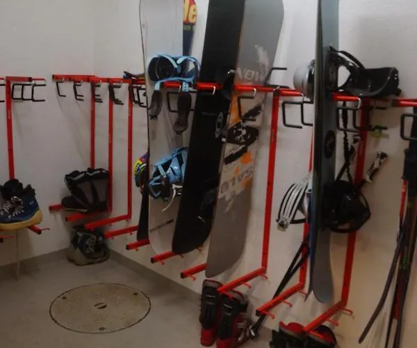 Lovely 1-bedroom In The Heart Of *